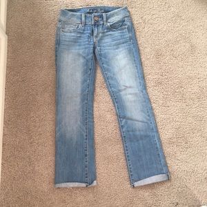 Last Chance! Low Rise Cropped Jeans